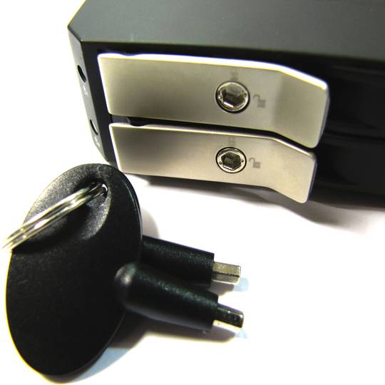 Disk Array SATA-HDD (2xHDD 2.05 in Bay 3.5 + External Box)