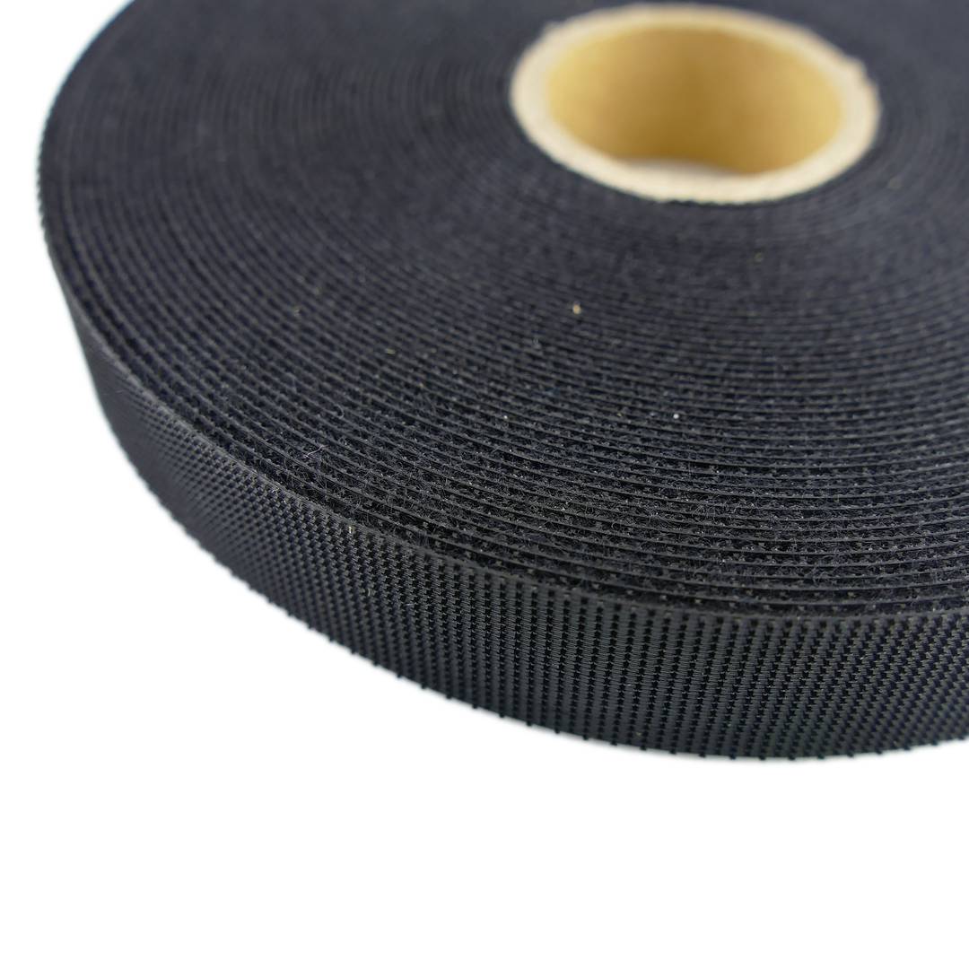 Bobina de cinta adherent de 15 mm x 10 m de color negre