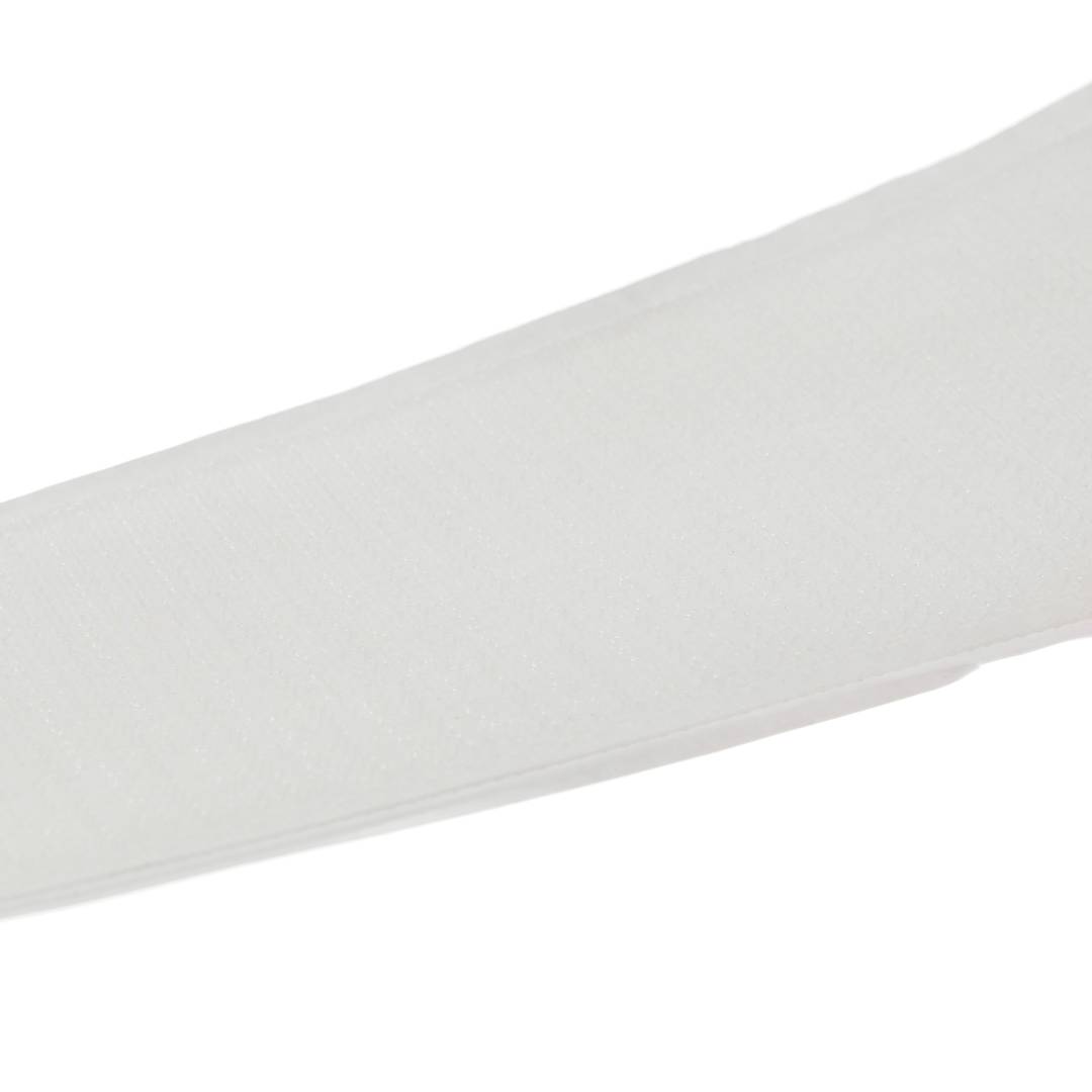 Szpula z taśmą samoprzylepną o wymiarach 50 mm x 25 m białej powierzchni haka