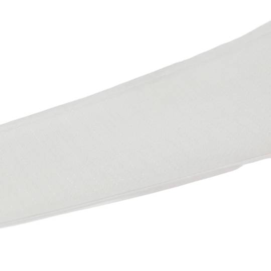 Szpula z taśmą samoprzylepną o wymiarach 50 mm x 25 m białej powierzchni haka