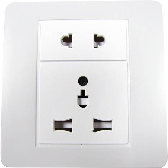 CCD videocamera (gecamoufleerd in plug)