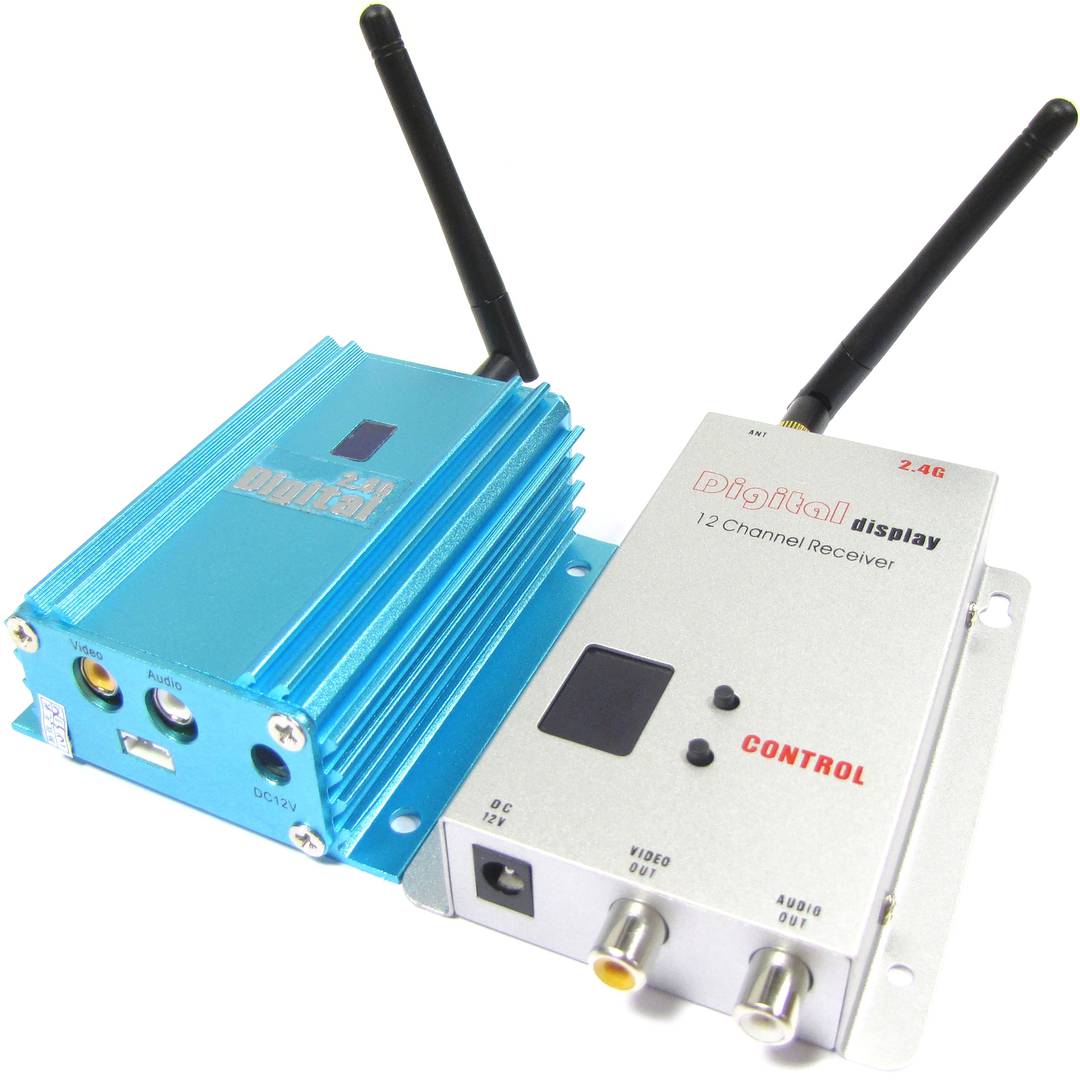 Wireless transmitter video and audio of 2.4 GHz and 2000 mW