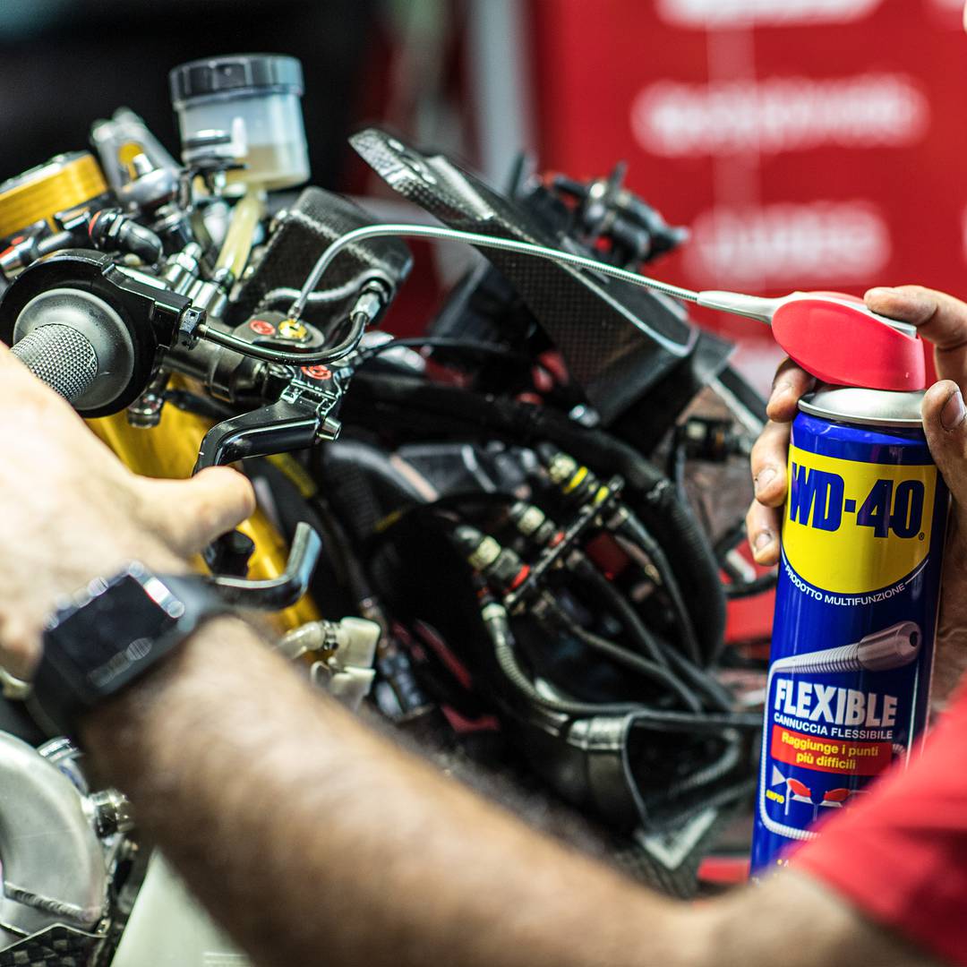 Spray lubrificante multiuso flexível 400 ml (caixa 6 unidades)