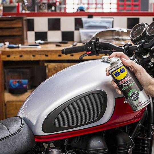 Cera e brilho SPECIALIST MOTORBIKE 400 ml (caixa com 6 unidades)