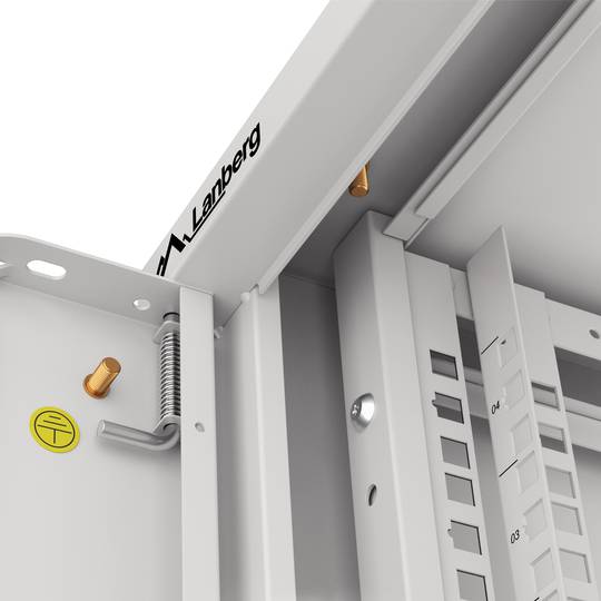 Armadio Rack a parete 19
