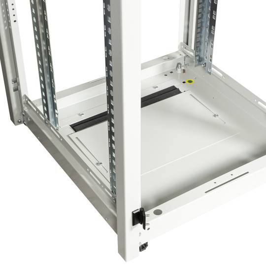 Armoire rack 19'' debout 16U 600x600x825mm MobiRack par RackMatic Blanc et porte verre trempé