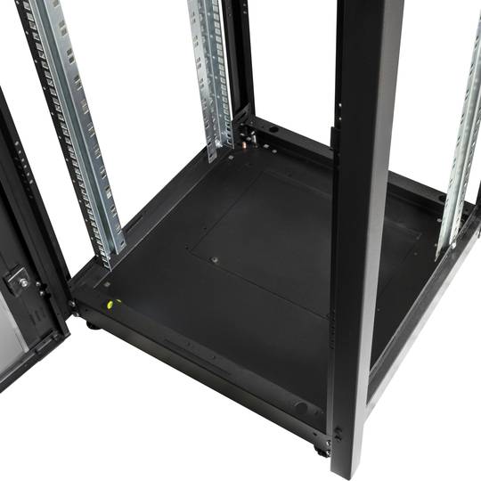 Armari rack 19'' de peu 47U 600x600x2202mm MobiRack de RackMatic Negre i porta de vidre temperat