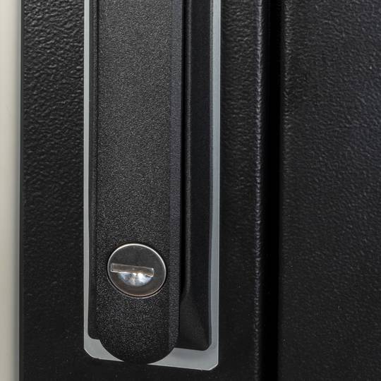 Armoire rack 19'' debout 16U 600x800x825mm MobiRack par RackMatic Porte noire et verre trempé