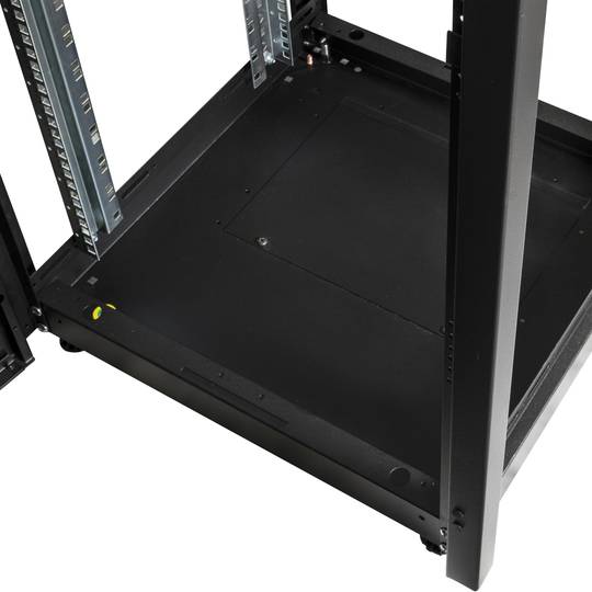 Armoire rack 19'' debout 16U 600x800x825mm MobiRack par RackMatic Porte noire et verre trempé