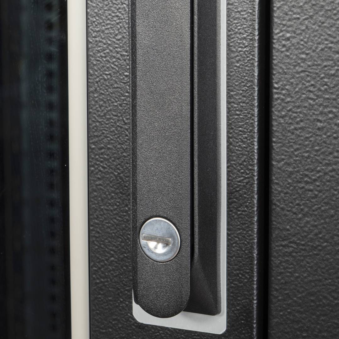 Armoire rack 19'' 47U 600x800x2202mm MobiRack par RackMatic Porte noire et verre trempé