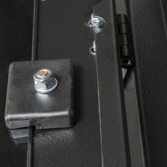 Armadio rack 19'' da terra 47U 600x1000x2202mm MobiRack di RackMatic Anta nera e vetro temperato
