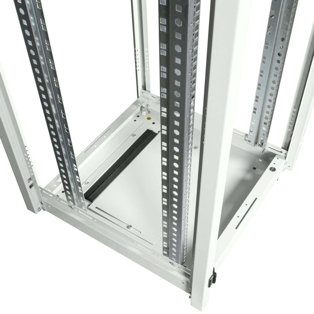 Rackkast 19'' staand 42U 600x600x1980mm MobiRack van RackMatic Witte en geperforeerde metalen deur