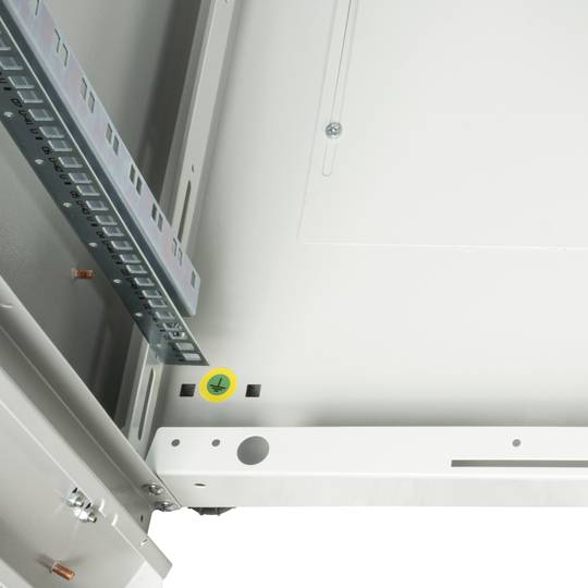Armário rack 19'' 47U 600x600x2202mm MobiRack by RackMatic Branco e porta metálica perfurada