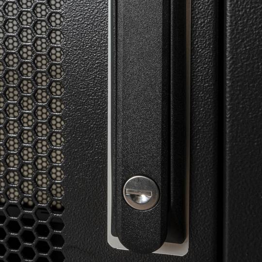 Armoire rack 19'' debout 32U 600x1000x1536mm MobiRack par RackMatic Porte métal noire et perforée