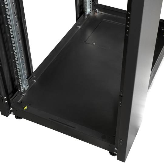 Armario rack 19'' de pie 47U 600x1000x2202mm MobiRack de RackMatic Negro y puerta de metal perforado