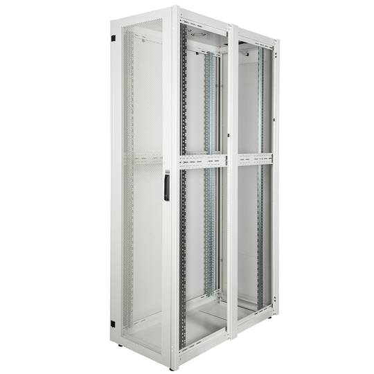 Armário rack 19'' pé 47U 600x1200x2202mm MobiRack by RackMatic Branco e porta metálica perfurada
