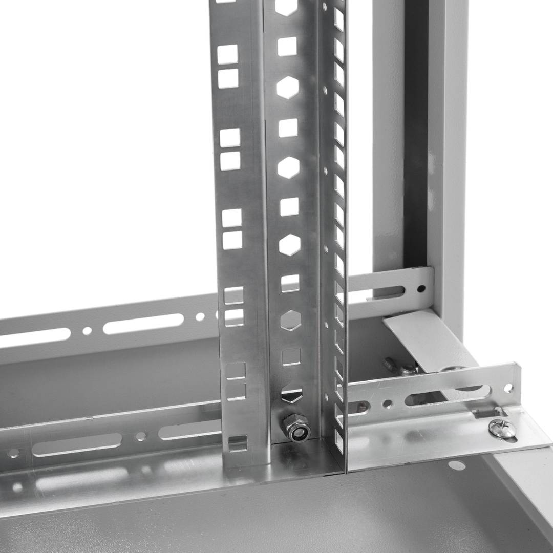 Rackkast 19'' staand 47U 800x1000x2202mm MobiRack van RackMatic Witte en geperforeerde metalen deur