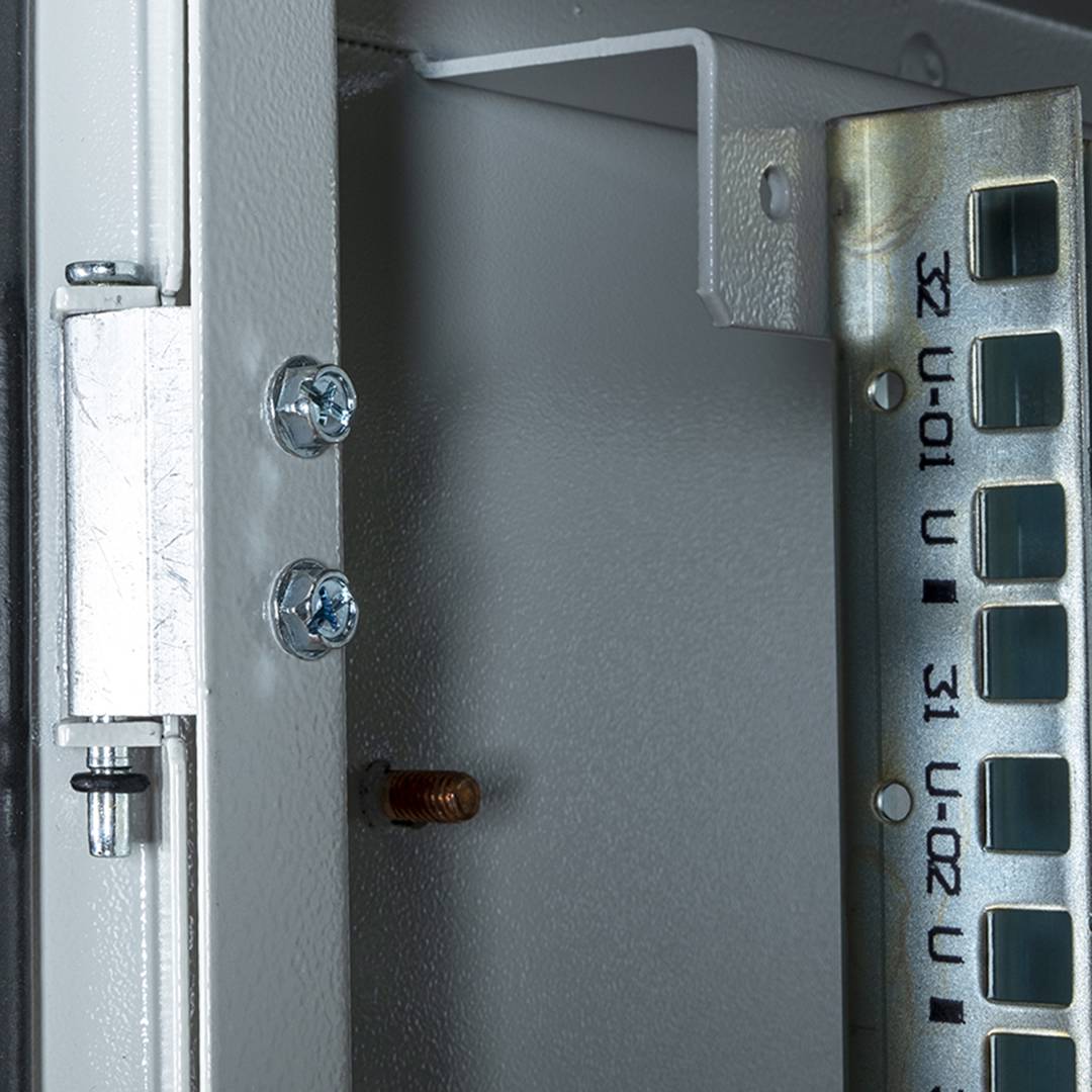 Outdoor Security Rack Cabinet 36U IP55 600 x 600 x 1850