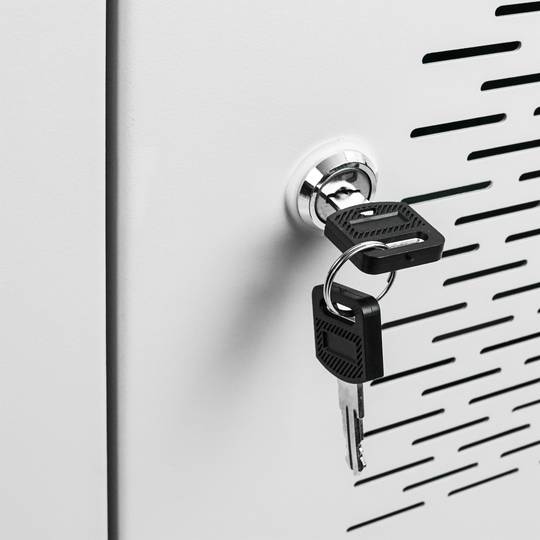 Zestaw do montażu zamka do szafek ładujących na 10 komputerów, notebooka lub tabletu biały