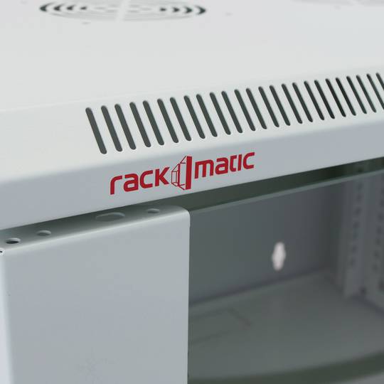 Server rack cabinet 19 inch 15U 600x450x770mm wallmount white SOHORack by RackMatic