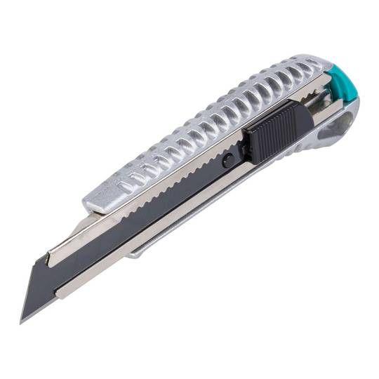 CUTTER LAMA SPEZZARE 9MM GUIDA PVC MAURER - CF. BLISTER | Leroy Merlin