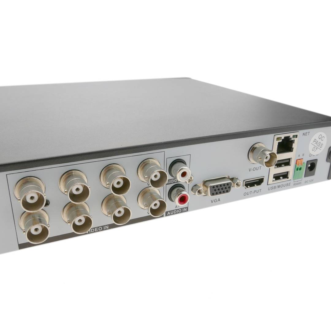 Kit video sorveglianza DVR con 8 camere piedistallo compatibili HDMI VGA CVBS IP