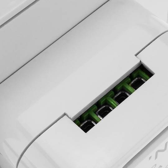 Interruptor 80x80mm sem fio Z-Wave 6A 230VAC dual branco