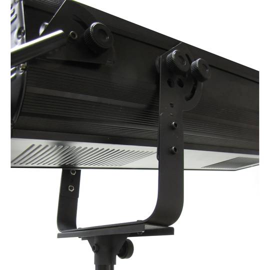 Focus Tracking 1200W DMX512