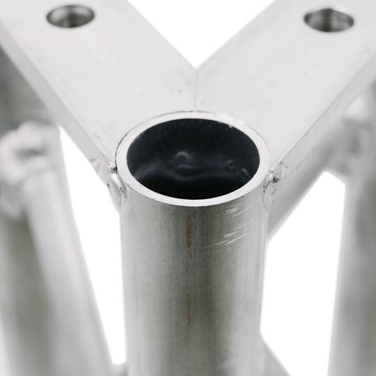 Truss triangular d'alumini plata 150mm angle 90-graus tipus-2