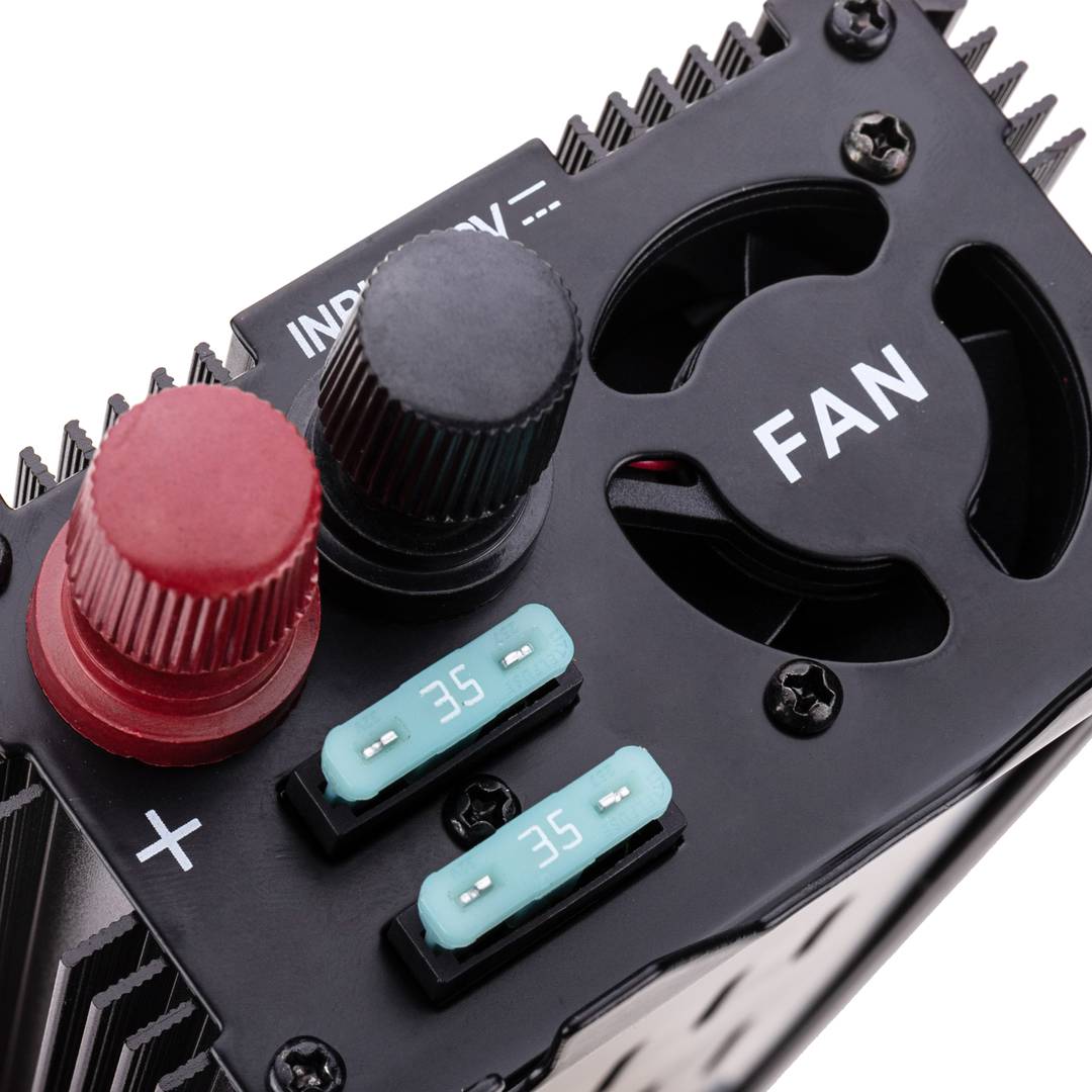 Modified wave power inverter 12 VDC to 220 VAC 600W with USB
