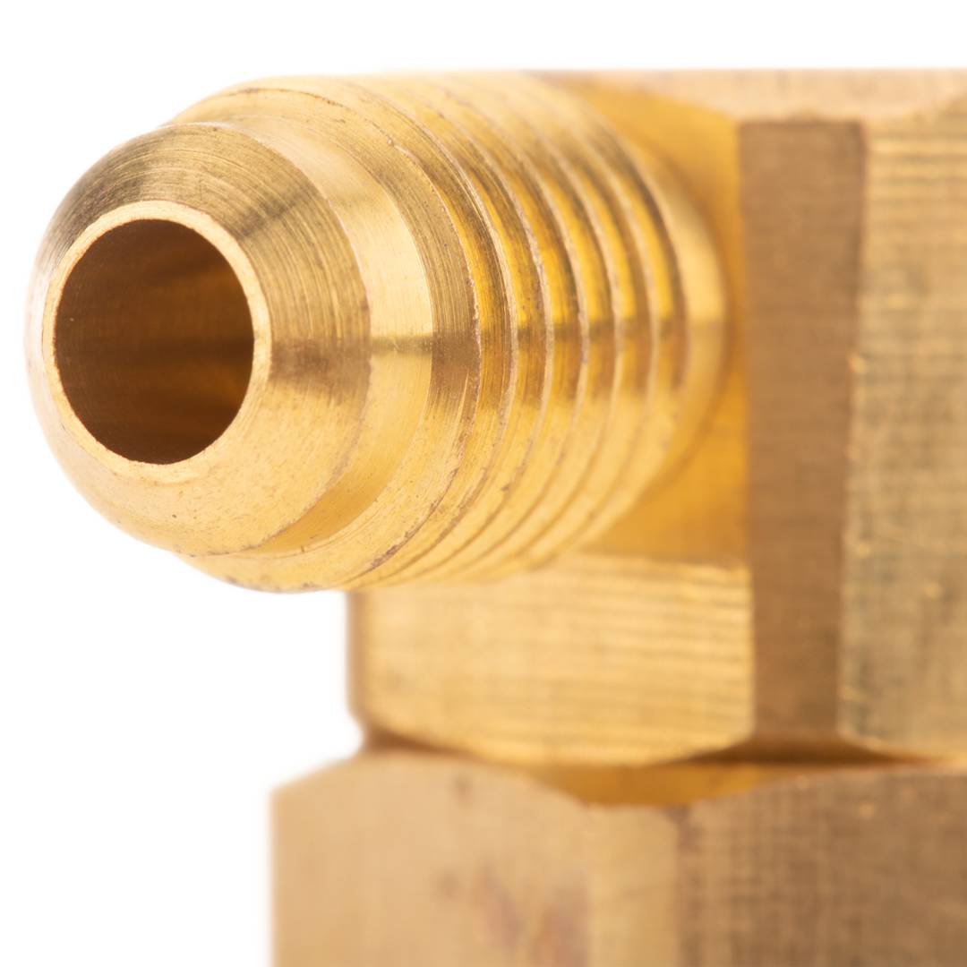 Quick Connect L-Type Connectors and A / C Adapters R1234YF/R134a