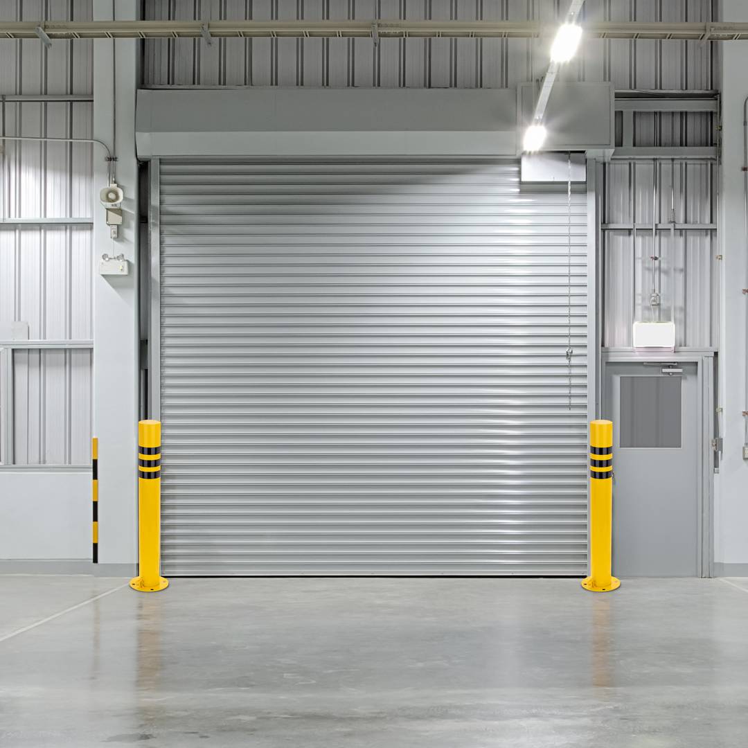 Pack de 2 unidades de postes de amarração em aço com base pregada amovível 110x1000mm